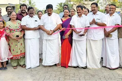 ആലങ്ങാട് ഗാന്ധിനഗർ റോഡ് തുറന്നു