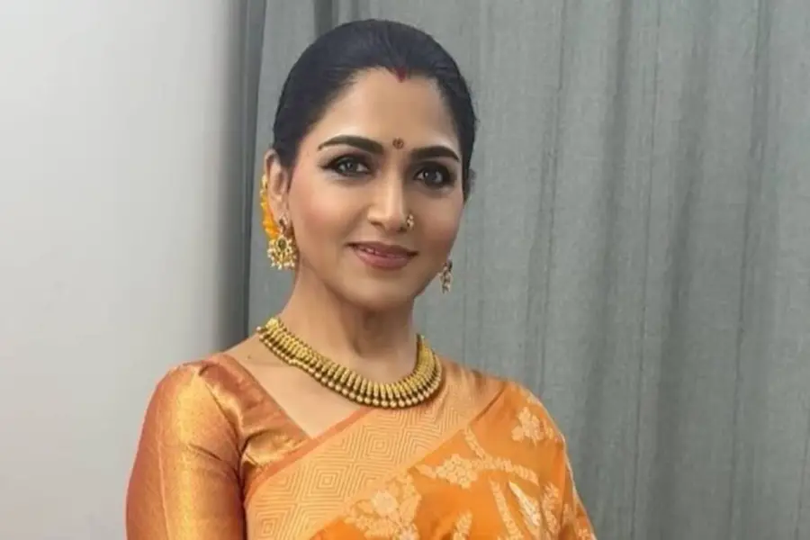 Khushbu sundar