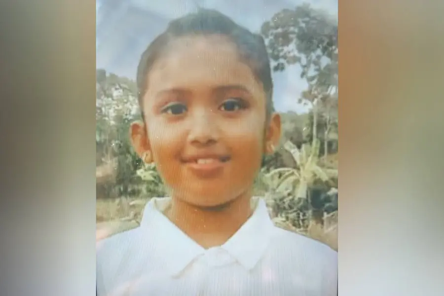ലക്കിടി കൂട്ടുപാതയ്ക്ക് സമീപം സ്കൂട്ടറിന്റെ പിന്നിൽ ബസിടിച്ച് 12 കാരി മരിച്ചു