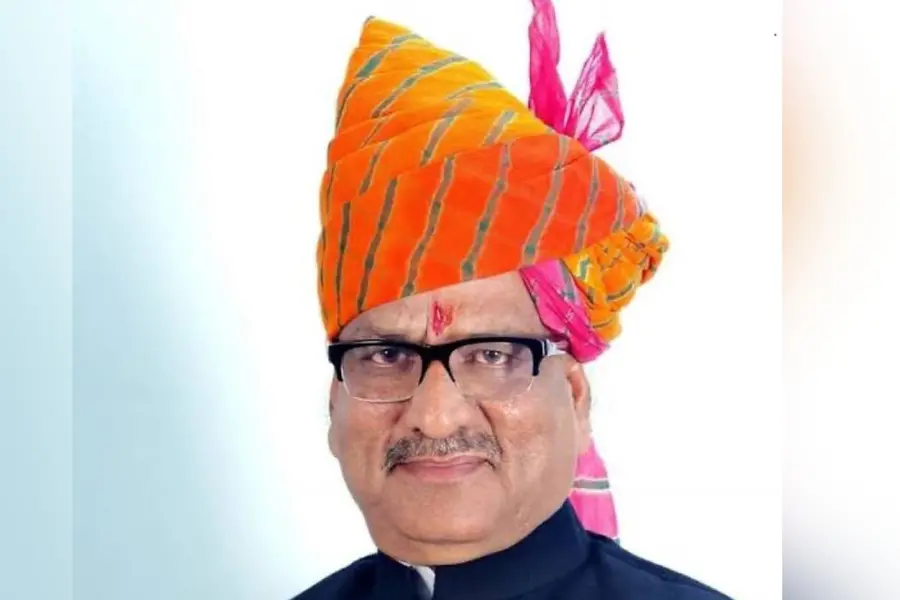 om prakash mahtur