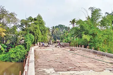 കീച്ചേരിക്കടവ് പാലംപണി അന്തിമഘട്ടത്തിൽ