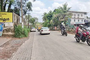 വിദ്യാർഥികളുടെ സുരക്ഷയിൽ ആശങ്കയുമായി അധ്യാപകർ