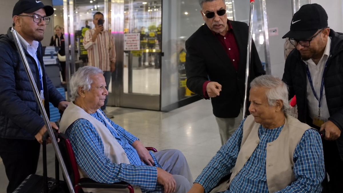 ‘You are a terrorist’: Muhammad Yunus confronted by angry Bangladeshi ...