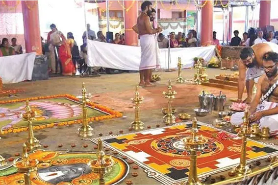 ജീവിതചര്യയും ചിന്താഗതികളും വേദത്തെ അടിസ്ഥാനമാക്കിയാകണം -സരിതാ അയ്യർ