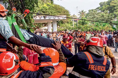 അന്താരാഷ്ട്ര ദുരന്തലഘൂകരണദിനം: കളക്ടറേറ്റിൽ മോക് ഡ്രിൽ നടത്തി