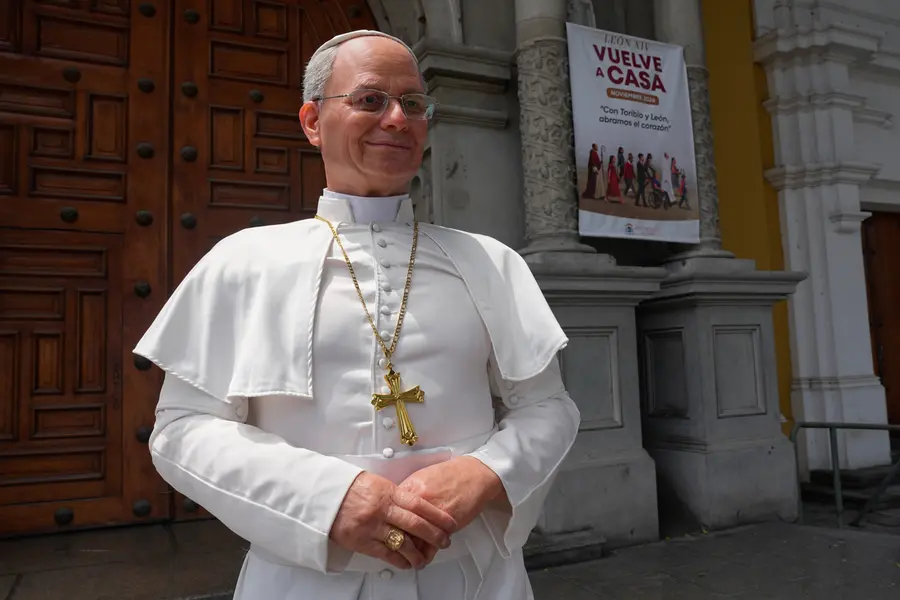Pope Leo XIV has cancerous tumour removed from right lung; Vatican confirms successful surgery
