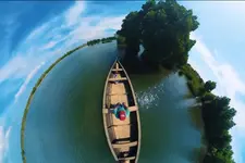 മഴക്കാലത്ത് കാണാൻ പൊന്മുടിയും ത്രിപ്പരപ്പും തെന്മലയും; തലസ്ഥാനത്തെയും കൊല്ലത്തെയും കാഴ്ചകൾ