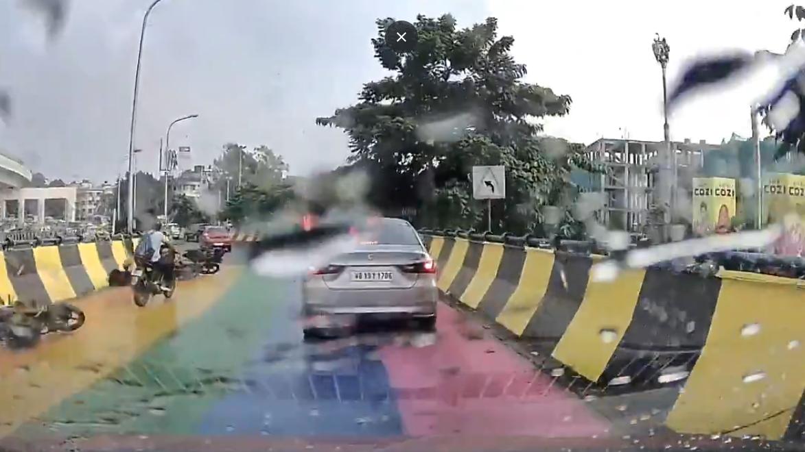 Three bikers fall on painted Kolkata flyover; questions raised over ...