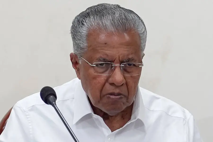 പിണറായിക്ക് തിരിച്ചടി; അപ്പീലിന് അനുവദിക്കാതെ ഹൈക്കോടതി,’FIR ഇടുന്നതിന് മുമ്പ് പ്രതികളെ കേൾക്കേണ്ടതില്ല’ ഇ.ഡി വാദം ശരിവെച്ചു