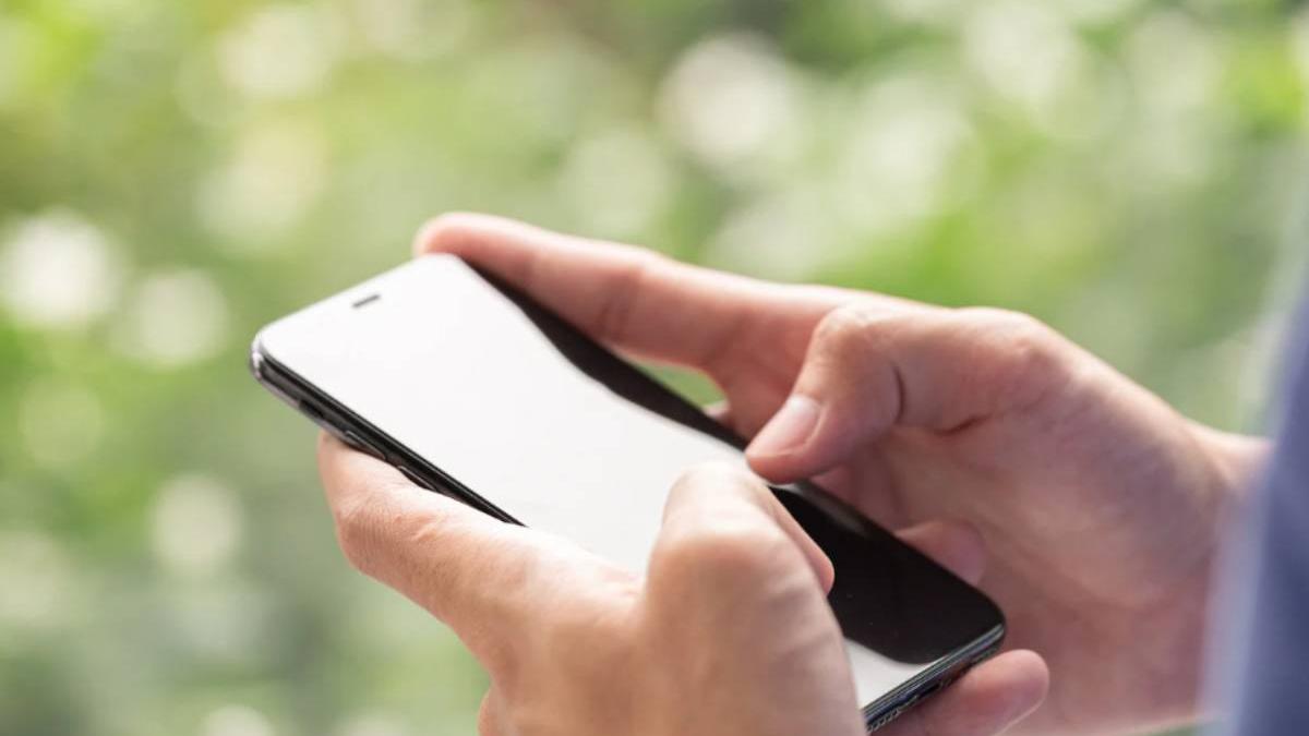 നവംബർ ഒന്ന് മുതൽ ‘Caller ID’ നിർബന്ധം, നിർദേശം നൽകി ടെലികോം വകുപ്പ്; ഇനി ഫോൺ വിളിക്കുന്നത് ആരെന്ന് അറിയാം!