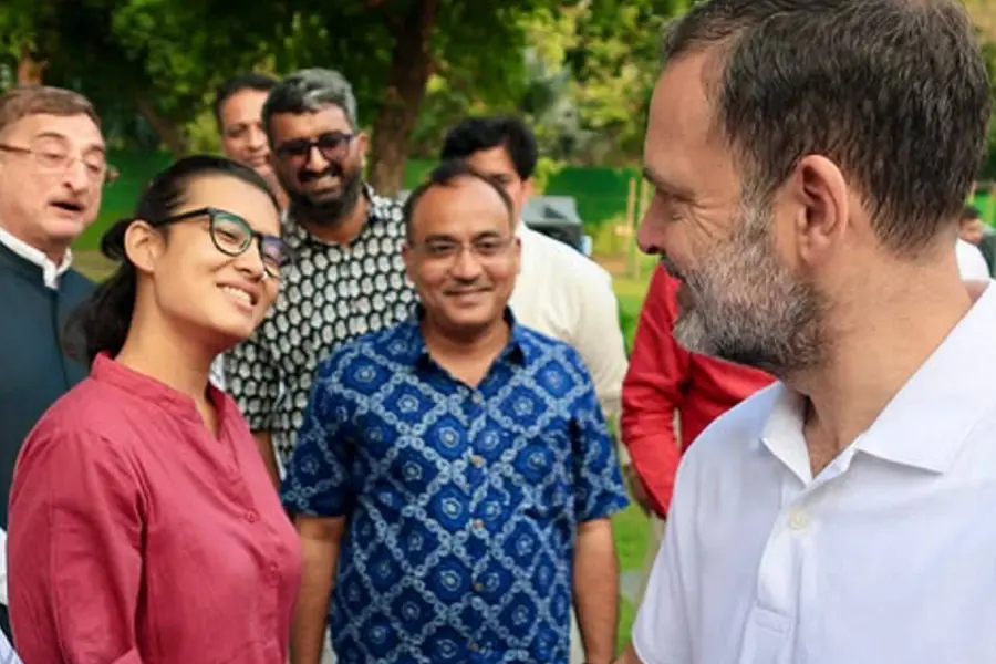 ‘ബംഗ്ലാദേശിലേതുപോലെ അരാജകത്വംസൃഷ്ടിക്കാൻ ശ്രമം’; നേഹയുടെയും പ്രശാന്ത് ഭൂഷന്റെയും പരാമർശത്തിൽ രാഹുലിനെതിരേ BJP