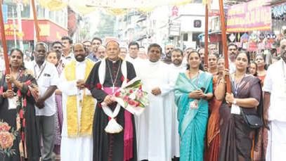 അമ്മ ത്രേസ്യയുടെ സന്ദേശങ്ങൾ ജീവിതത്തിൽ പകർത്താൻ കഴിയണം - ഡോ. വർഗീസ് ചക്കാലക്കൽ