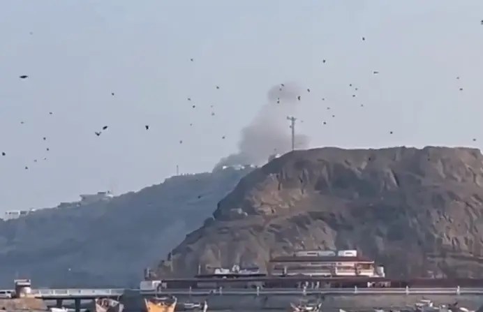 Screengrab of a video circulating on social media showing an attack by Houthis in Al-Bureiqa district of Aden