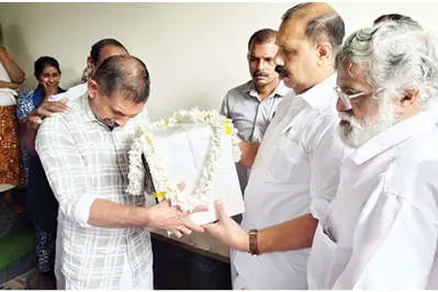 ദേവികയുടെ ചിതാഭസ്മം കുടുംബം ഏറ്റുവാങ്ങി
