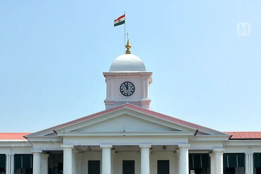 സർക്കാർ ജീവനക്കാർക്കും പെൻഷൻകാർക്കും 2% ഡി.എ./ഡി.ആർ അനുവദിച്ചു; അധികച്ചെലവാകുക 96 കോടിരൂപ