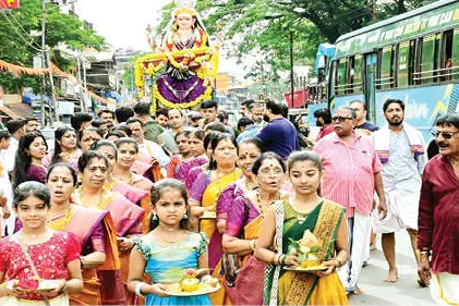 ശാരദാമഹോത്സവത്തിന് തുടക്കമായി