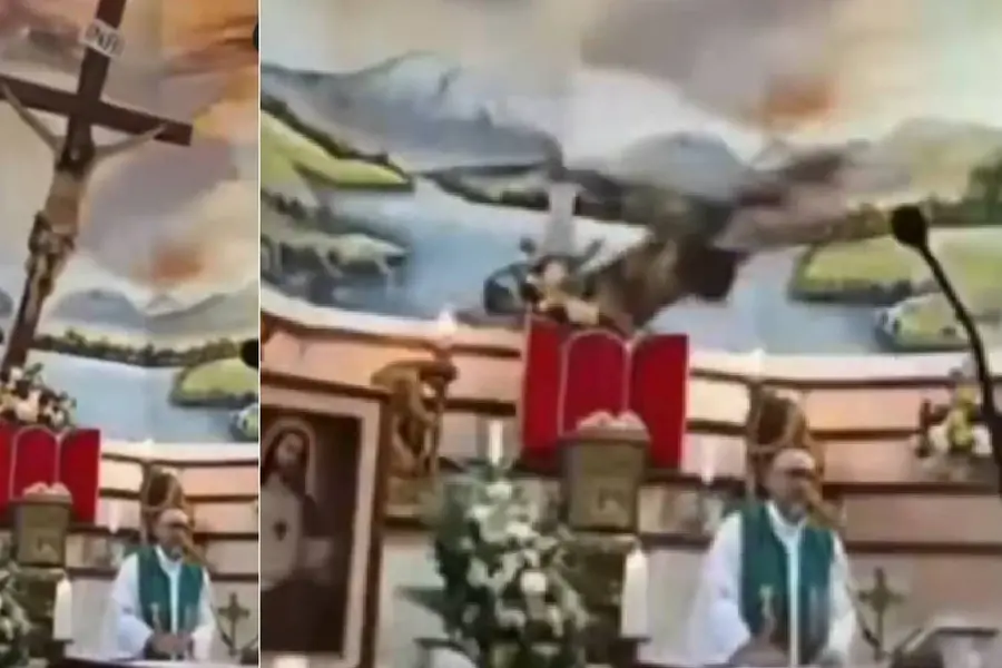 കുരിശ് ദേഹത്തേക്ക് വീണ് വൈദികന് ദാരുണാന്ത്യം; അപകടം പ്രാർഥന നയിക്കുന്നതിനിടെ, സംഭവം ഇക്വഡോറിൽ