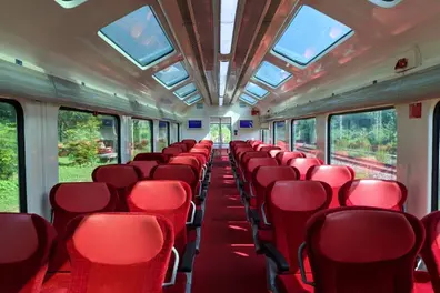 Southern Railway introduces Vistadome AC coach on Madurai–Guruvayur Express for scenic Ghat view