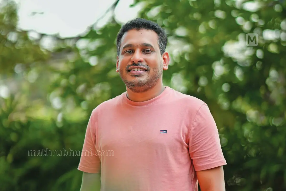സംവിധായകൻ ​ഗിരീഷ് എ.ഡി | ഫോട്ടോ: സുജിത് സുരേന്ദ്രൻ \മാതൃഭൂമി
