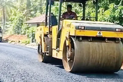 വെച്ചൂച്ചിറ ടൗണിൽ റോഡിന്റെ അപകടസ്ഥിതി പരിഹരിച്ചു
