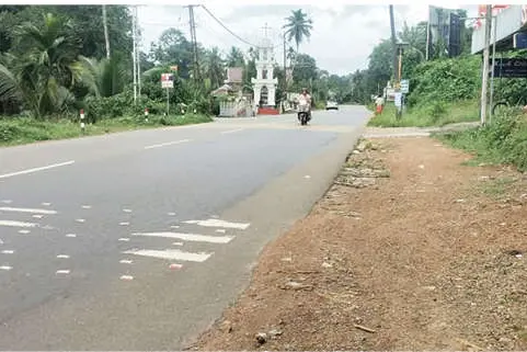 റോഡിലെ തെന്നൽ ഒഴിവാക്കും