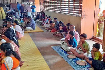 ലിപി സരസ്വതിപൂജയൊരുക്കി കാമൻകുളങ്ങര ക്ഷേത്രം