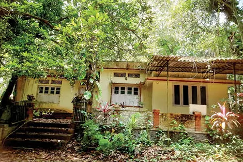 കാരിവേലിൽ വീട് ഇനി കരുണാലയം...