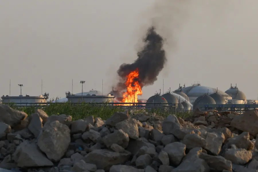 Houthis attack Saudi airports and Aramco refinery; coalition retaliates