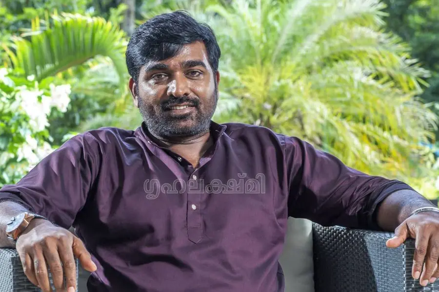 50 കോടിയുടെ വീട്, കോടികളുടെ ആസ്തിയുള്ള മക്കൾ സെൽവൻ