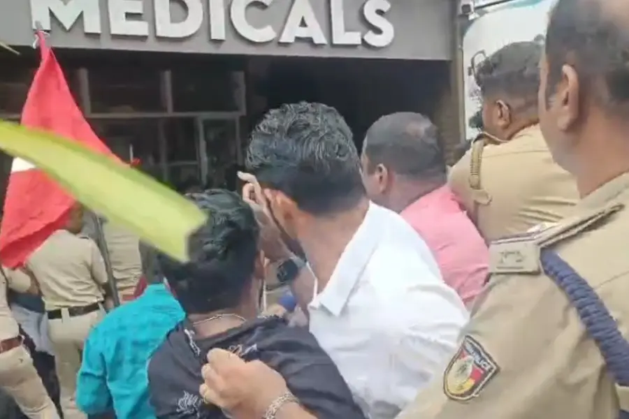 കള്ളുഷാപ്പിലെ തൊഴിൽ പ്രശ്നം: മണ്ണാർക്കാട് വീണ്ടും സി.പി.എം.- സി.എം.പി. സംഘർഷം; പോലീസ് ലാത്തിവീശി