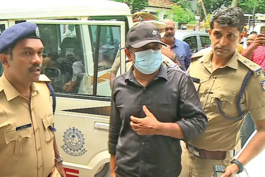 raveendran nair