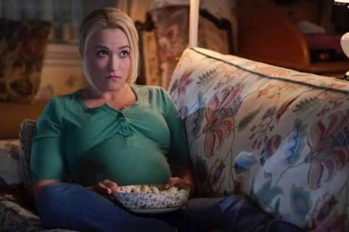 Emily Osment revealed that wearing a heavy pregnancy prosthetic on 'Young Sheldon' left her with a cracked rib. Photo | X