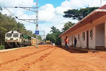 മേലാറ്റൂരിലെ ക്രോസിങ് സ്റ്റേഷൻ കമ്മിഷൻ ചെയ്തു
