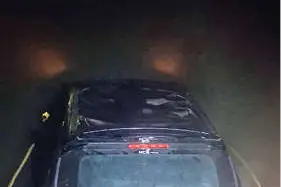 കാർ തോട്ടിലേക്കു മറിഞ്ഞ് യുവാവ് മരിച്ചു