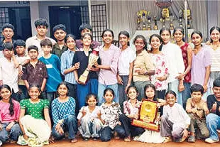 കാസർകോട് ഉപജില്ലാ ശാസ്ത്രോത്സവം: കുണ്ടംകുഴി ജി.എച്ച്.എസ്.എസ്. ജേതാക്കൾ