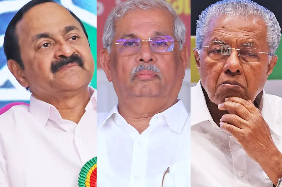 ആർലേക്കറുടെ മടക്കം സർക്കാരിനെയും പ്രതിപക്ഷത്തെയും ഒരുപോലെ ഉന്നമിട്ടശേഷം; നിയമവശങ്ങളെല്ലാം പരിശോധിച്ച് അസാധാരണനീക്കം