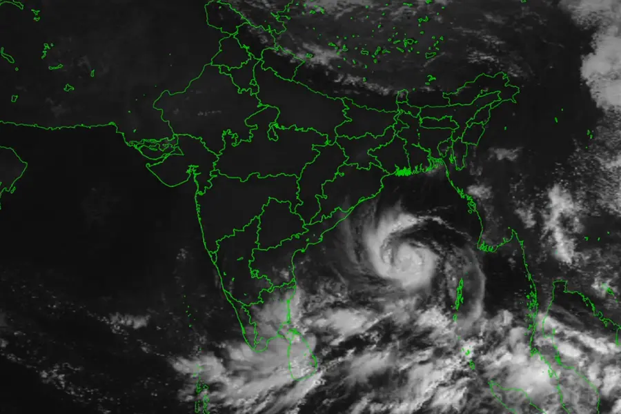 cyclone arnab
