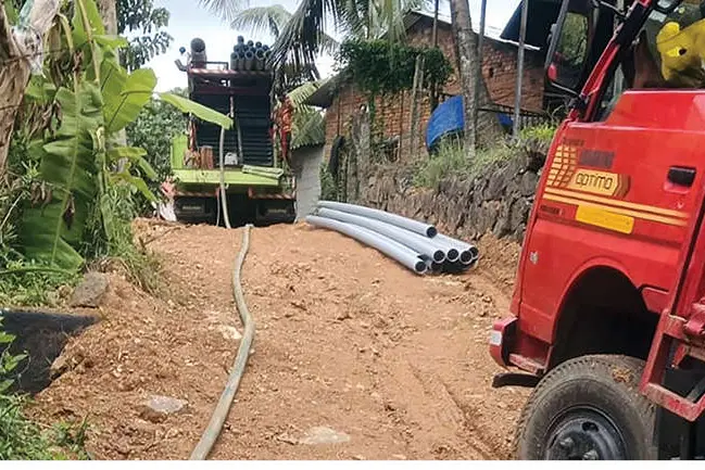 പെരുങ്കുളം അങ്കണവാടിക്ക് വഴിയായി; കുടിവെള്ളത്തിന്‌ കുഴൽക്കിണറും...