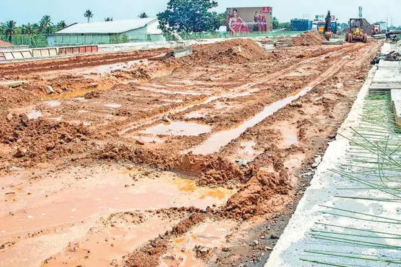 ഉദ്ഘാടനത്തിന് മൂന്നുദിവസം; പണികളേറെ ബാക്കി