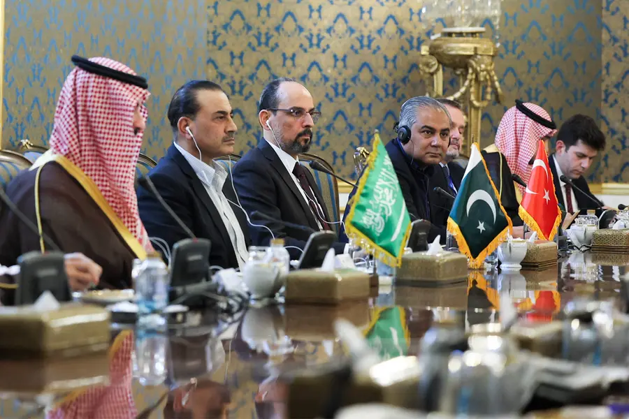 Saudi Arabia, Turkey and Pakistan hold talks with Iran to prevent renewed war