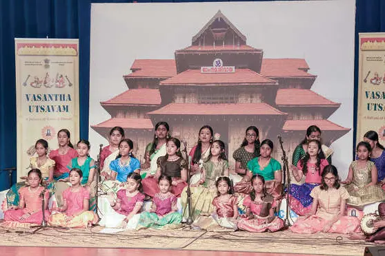ദുബായിൽ ഇന്ത്യൻ സാംസ്കാരിക സന്ധ്യയായി 'വസന്തോത്സവം'