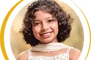 കൈയിൽ പൂക്കളുമായി അവരെത്തി; തങ്ങളുടെ പ്രിയപ്പെട്ട കൂട്ടുകാരിയെ യാത്രയാക്കാൻ