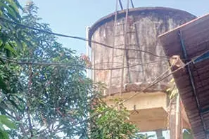 പൊളിച്ചുനീക്കാനും സാങ്കേതിക കടമ്പകൾ അപകടഭീഷണി തുടർന്ന് ജലസംഭരണി