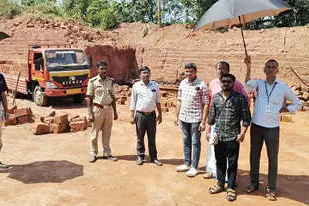 അനധികൃത ചെങ്കൽഖനനം വ്യാപകം; കാൽലക്ഷം രൂപ പിഴയിട്ടു