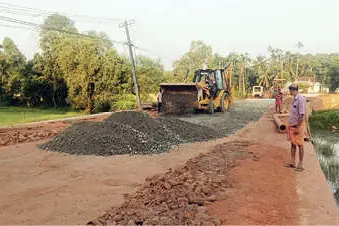കുറ്റിക്കാൽ ബല്ലവയൽ റോഡിൽ ടാറിങ്ങിന് നടപടി തുടങ്ങി