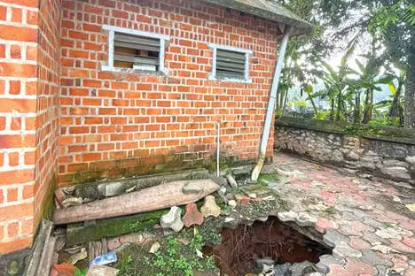 നെടുമങ്ങാട് ആശുപത്രിയിലെ സെപ്റ്റിക് ടാങ്ക് പൊട്ടിയൊലിക്കുന്നു