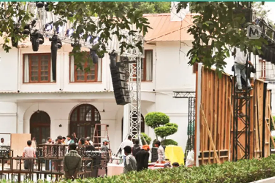 Kharge House at Delhi