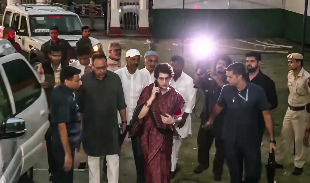 Congress MP Priyanka Gandhi Vadra arrives at Ramlila Maidan to inspect preparations for INDIA bloc's mega rally on November 1, in New Delhi on Thursday.| Photo: PTI