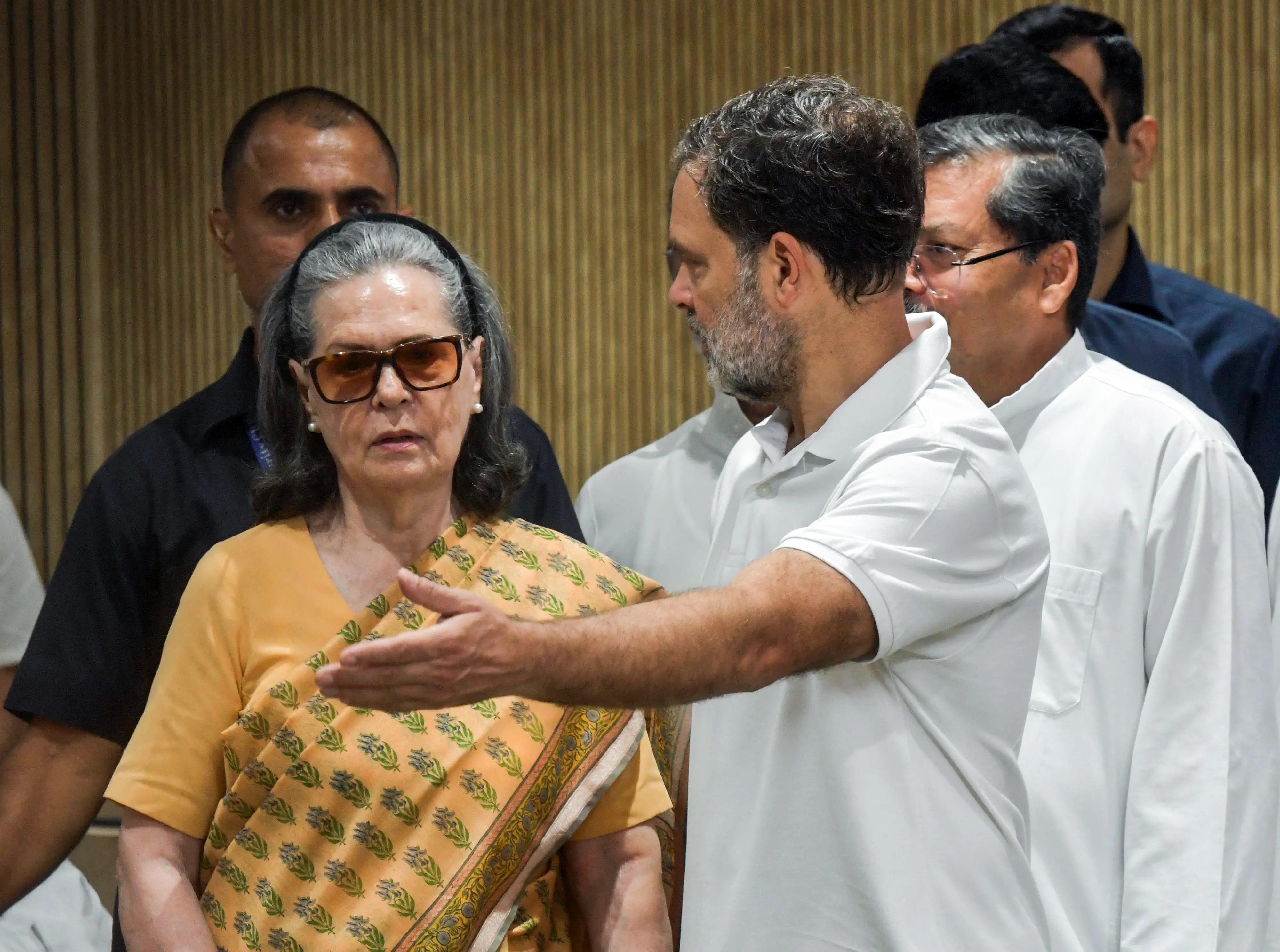 Congress chairperson Sonia Gandhi and Lok Sabha LoP Rahul Gandhi.| Photo: PTI