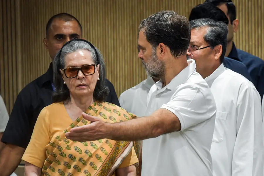 sonia gandhi rahul gandhi